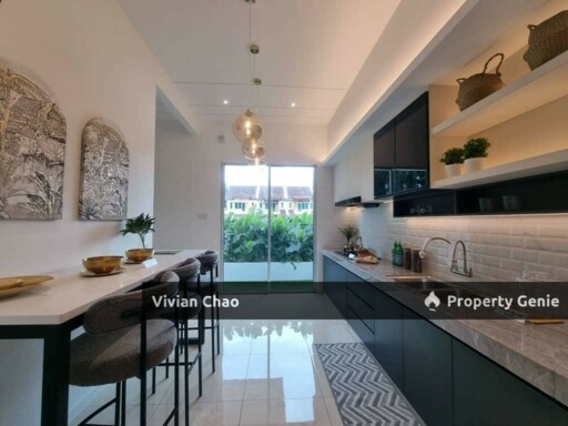 🍀Double Storey Showhouse Fully Furnished for SALE @ Tasek