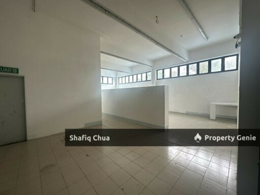 3 Storey Corner Semi D Factory Perindustrian Tekno, Seksyen U8, Shah Alam