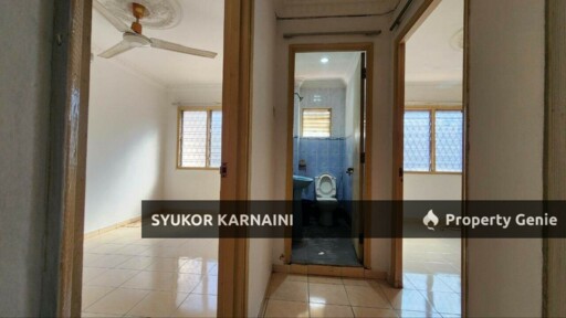 Intermediate Double Storey Terrace Seksyen 19
