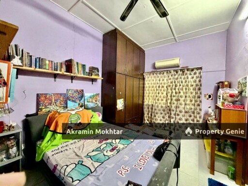 Freehold & Renovated | Setingkat Setengah Bungalow Jalan Tasik Biru Sungai Buloh