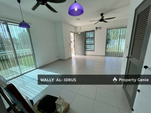 Semi-D Cluster End Lot @ Bayu Suria Puncak Alam