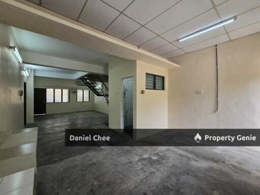 Bercham Renovated Double Storey Corner Lot For Sale