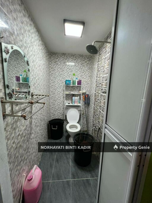 (FULLY RENOVATED) TERES SETINGKAT TAMAN TAS, KUANTAN