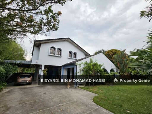 2 Storey Bungalow Bukit Gasing, Petaling Jaya .