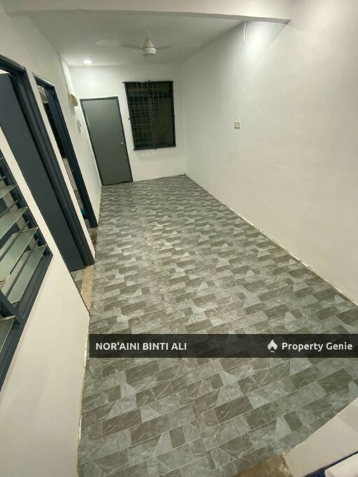 Teres Cornerlot Tanah Banglo Taman Dato Rashid ( Tepi Bypass )
