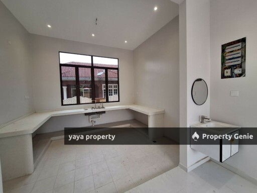 FOR SALE : BANGLO MEWAH 2 TINGKAT JALAN GUCHIL BAYAM KOTA BHARU