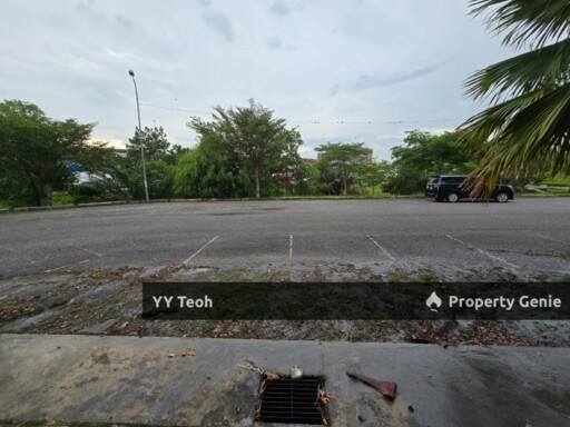 Rembia Alor Gajah Triple Storey Double Size Shoplot