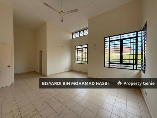 New Painted End  Lot, Double Storey House, Jalan Jeriji (Greenlane) Bukit Jelutong, Shah Alam.