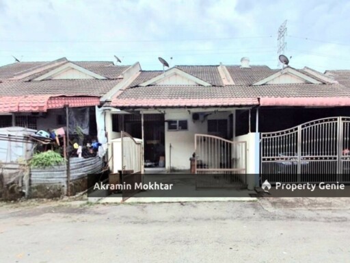 Renovated | 1 Storey Terrace House Taman Desa Vista @ Salak Tinggi Sepang