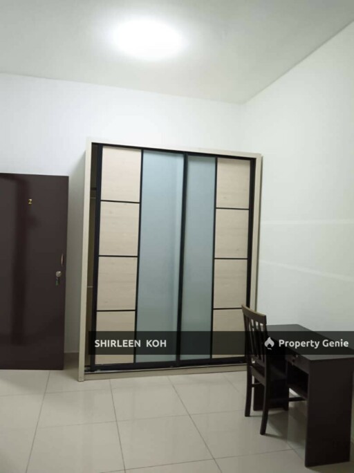 Female Room Renting at Suriamas Suites  @ Larkin JB Town