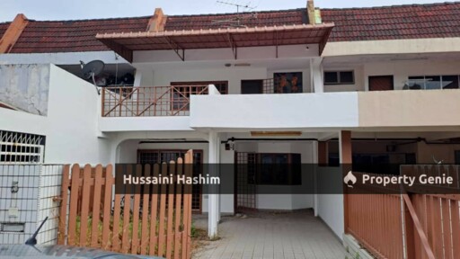 RUMAH TERES DUA TINGKAT DIUBAHSUAI @ TAMAN BUKIT KEMPAS, JOHOR BAHRU