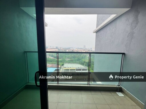 Freehold, Renovated & Partially Furnished | Vista Bangi Serviced Apartment, Jalan Reko, Kajang