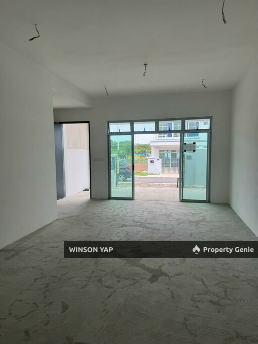Double Terrace House Brand New Ori Unit Bandar Dato Onn JB Lowest Rent