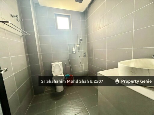 Reflexion Pool Villa Bandar Nusaputra Timur Puchong South