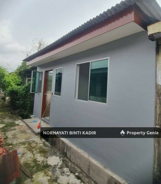 RENOVATED SINGLE STOREY TERRACE TAMAN TAS, KUANTAN