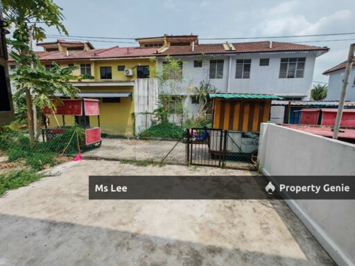 2 Storey house-Bandar Armada Putra @ Pulau Indah,Port Klang-Ready Now