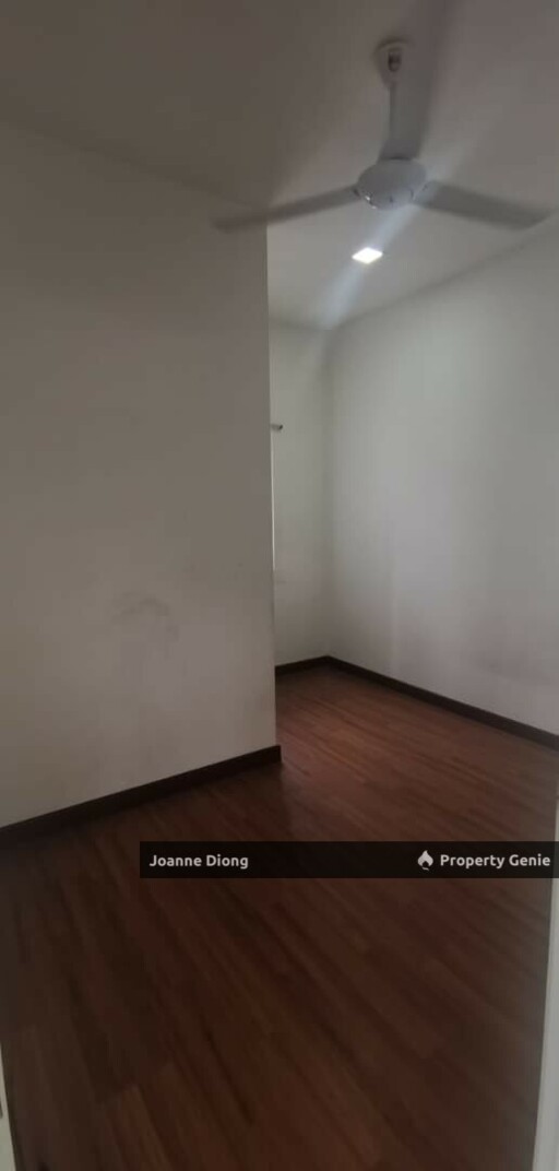 Cherry Hill Park-Puncak Alam--Double Storey House