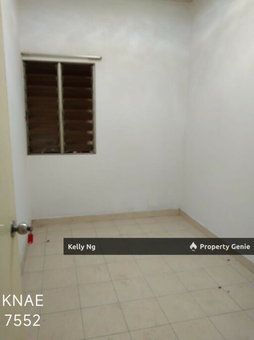 Kasaurina Apartment At Bandar Botanic Klang For Sale