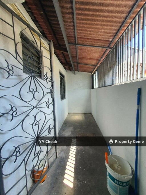 Bercham One Storey For Sale near Morning Market Repaint Condition Good