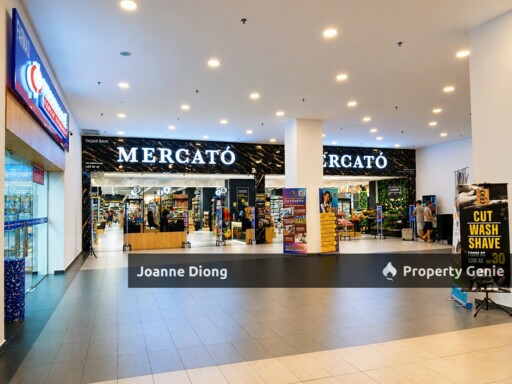 South Place Residence Shop