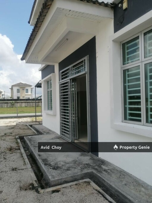 Eroca Hills @ Taman Scientex Impian, 2 Storey Semi D House (Unfurnished)