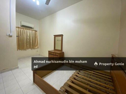 Partial Furnished: Double Storey Terrace Jalan Elektron U16 Denai Alam