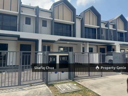 Renovated Unit 2 Storey Terrace House Lyra Bukit Raja Klang for Sale