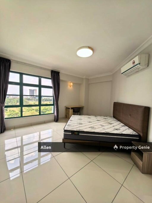 Straits View Condominium, Permas Jaya - Spacious 1635 Sqft Home