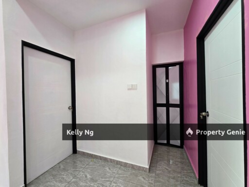 Single Sty Renovated House At Tmn Manara Maju Klang For Sale