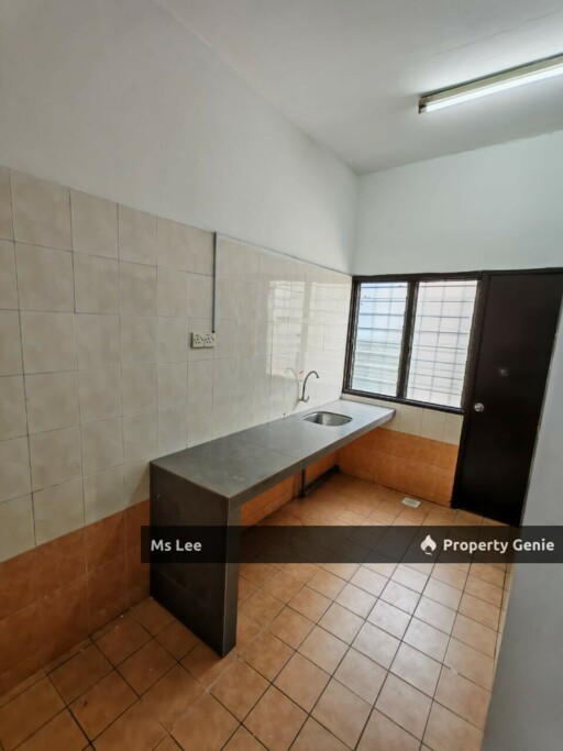 2 storey house-Mutiara Bukit Kemuning-Seksyen 25,Shah Alam -Ready Now