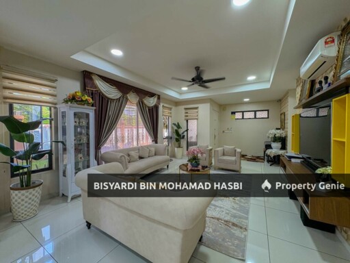 5,304 sq.ft CORNER LOT 2 STOREY SEMI DETACHED, TAMAN VILLA PERDANA, KAJANG .