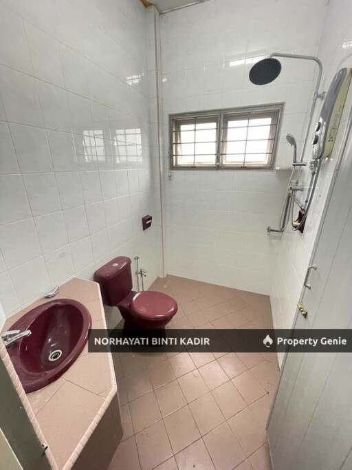 DOUBLE STOREY BUKIT SETONGKOL KG JAWA KUANTAN