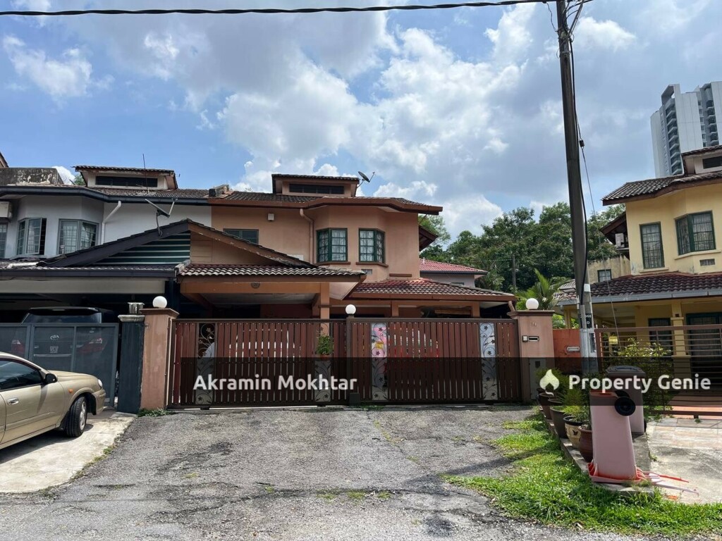 FACING OPEN & END LOT | DOUBLE STOREY TERRACE, RIMBA RIANG, SEKSYEN 9, KOTA DAMANSARA.