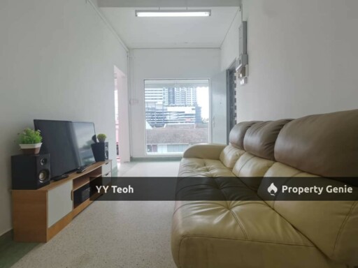 Bukit Cina Bendahara Apartment 3R Unit