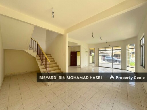 2 Storey Semi D @ Taman Dahlia, Bandar Baru Salak Tinggi, Sepang, Selangor