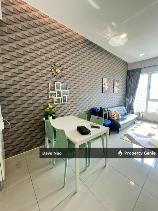 Tropez Residence 2-Bedrooms with Fully Furnished