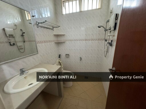 🏠 RUMAH TERES 2 TINGKAT AIR PUTIH, KUANTAN UNTUK DIJUAL‼️