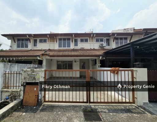Double Storey Terrace Taman Vista Emas Bangi