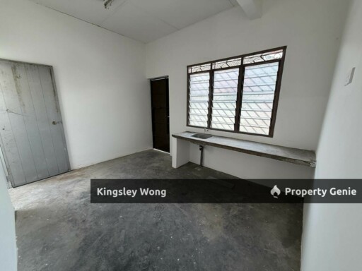 Taman Muhibbah Sg Siput Near Kanthan Kuala Kangsar Satu Tingkat Rumah 3 Bilik Baisc Condition