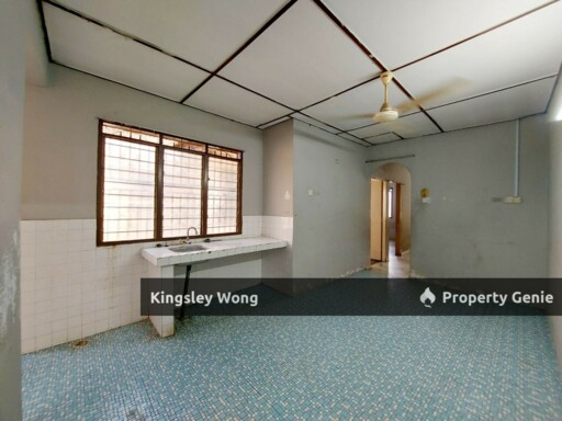 Bercham Taman Mewah Single Storey Terrace House Facing North Near Lotus Mall Shoplots