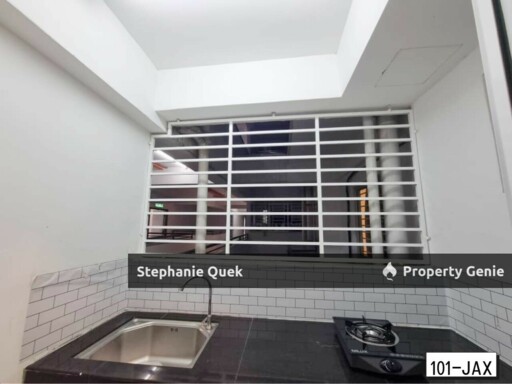 Palm Garden Klang Partial Furnished 3B2B Apartment For Rent