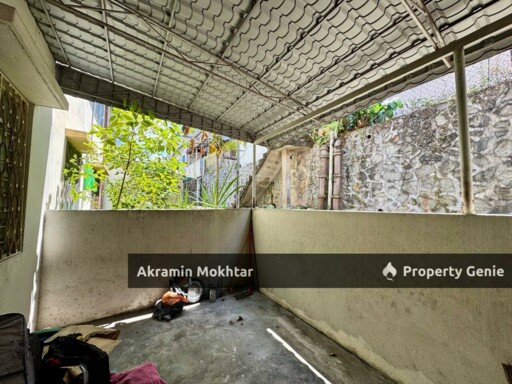 Facing Open Double Storey Terrace, Taman Bukit Cheras