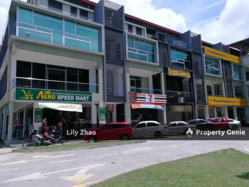 1st Floor Shop Offices, Glass Wall & door, Suria Inanam