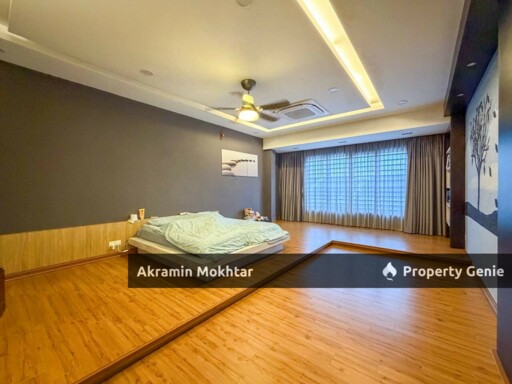 Fully Renovated & Nice ID | 2.5 Storey Superlink Taman Suria Tropika, Seri Kembangan