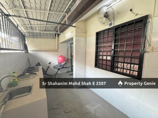 1.5 Storeys Terrace House   USJ 2, Subang Jaya