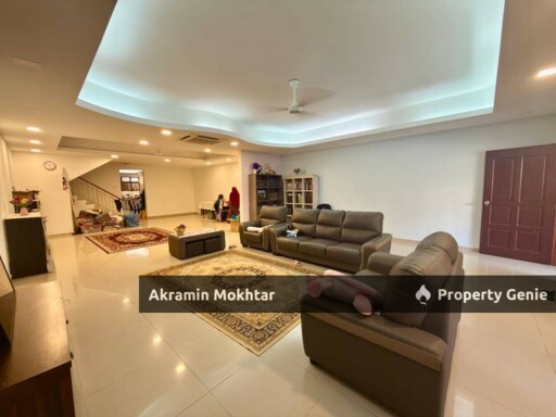 Renovated & Extended | Double Storey Terrace Intermediate ,Bandar Nusaputra