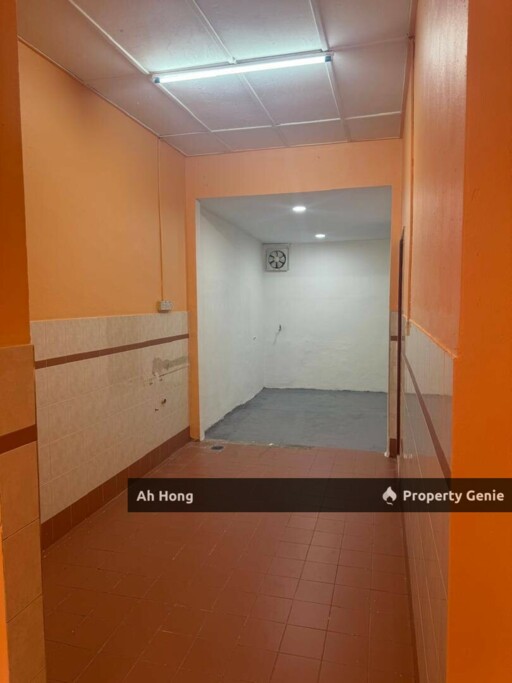 Bukit Indah / Single Storey / Original Unit / Freehold