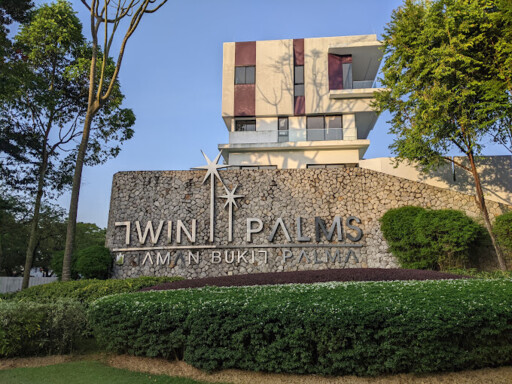 Latania @ Twin Palms Sungai Long