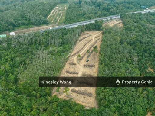 Jerlun Kuala Kangsar Freehold 4.19 Acres Agricultural Land Beside Highway Potential for Billboard Placement