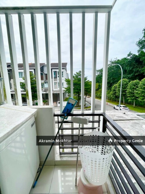 Freehold & Fully Renovated | 3 Storey Terrace House Tiara South, Semenyih